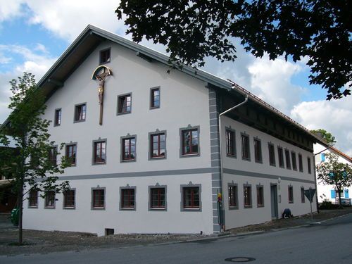 Rathaus der Gemeinde Bidingen